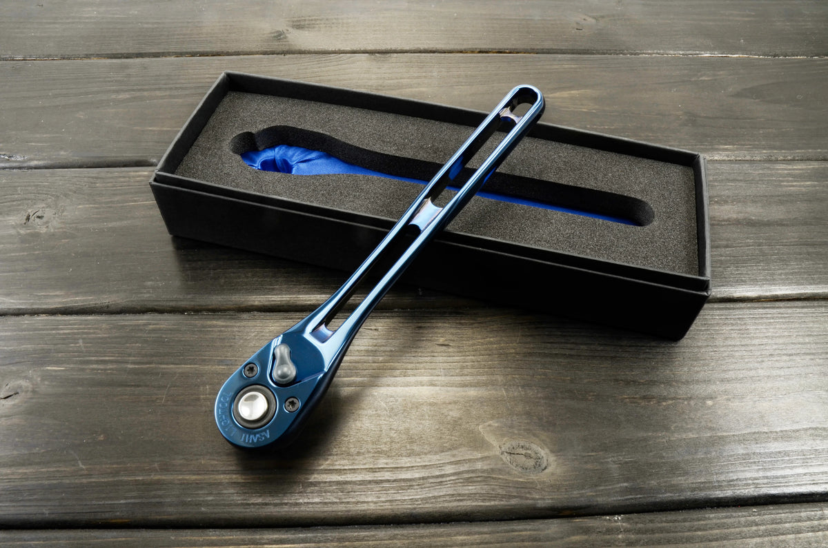 Asahi Tools LIGHTOOL 3/8"SQ. Ratchet Handle Ion Plating metal blue - Limited Edition