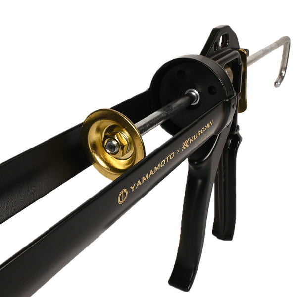 Fujiya Kurokin X Yamamoto Manufacturing Cartridge Gun YCG-2300HC-BG Powerful Type Caulking Gun 330ml