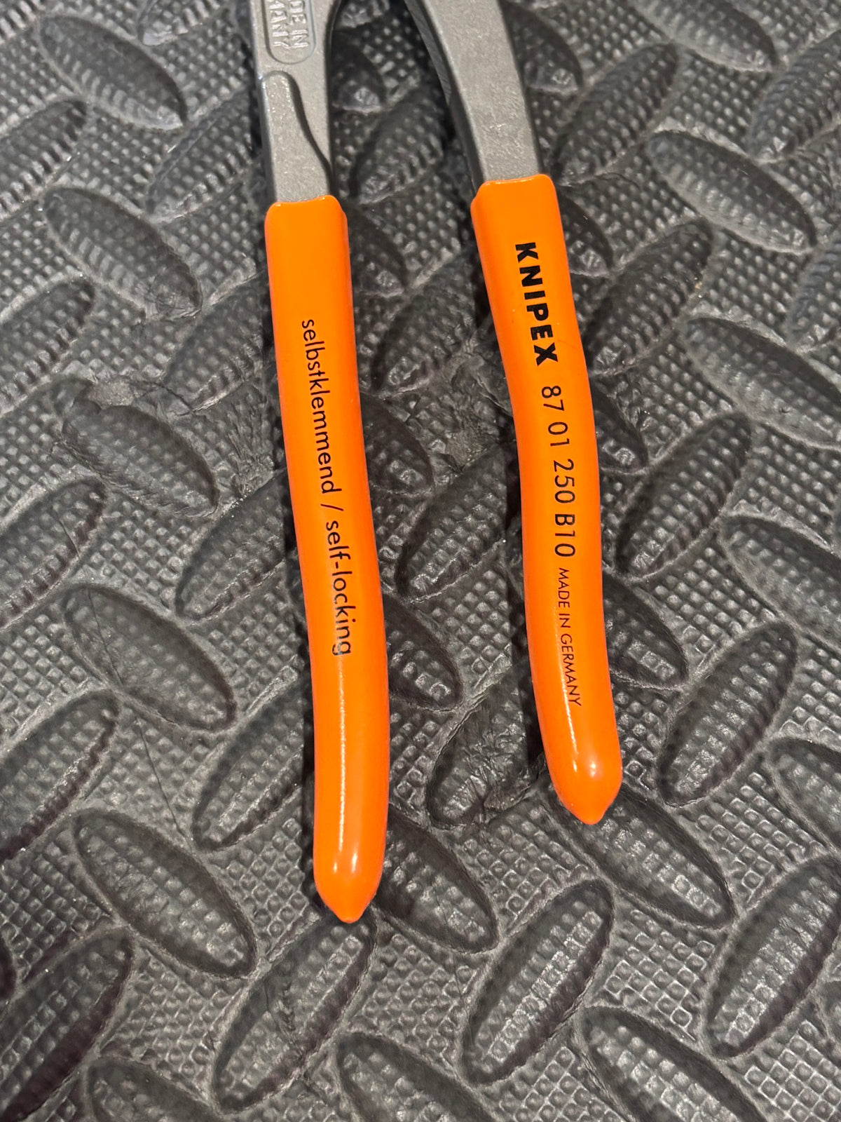 Knipex Cobra 250mm 2025 Limited Edition - Orange