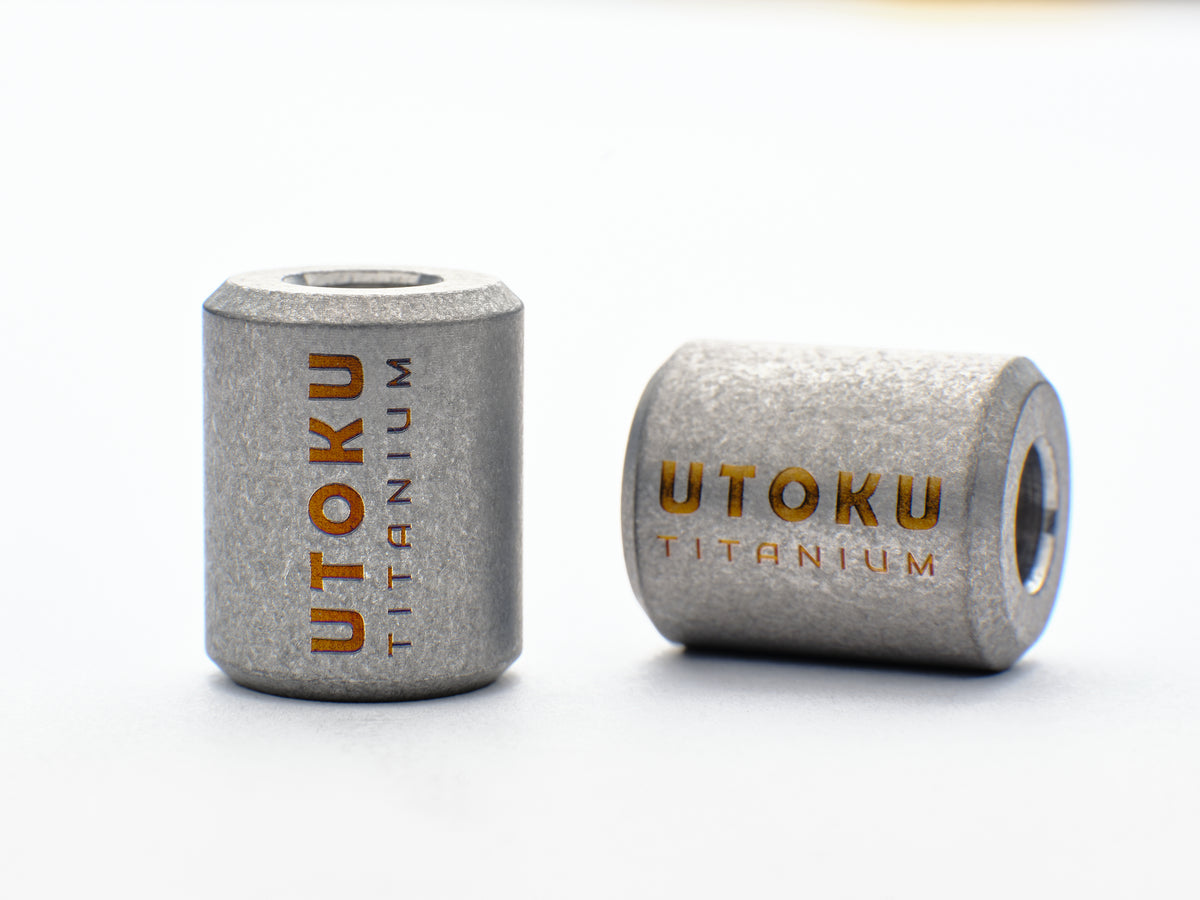 UTOKU TOOLS Titanium Alloy Pendant With Black Paracord - Silver